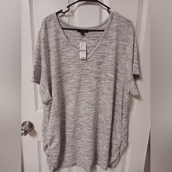 Lane Bryant Tops - Lane Bryant top size 22/24